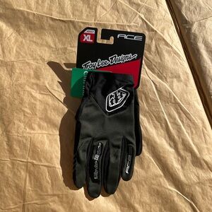 Troy Lee Designs Long Finger Cycling Gloves